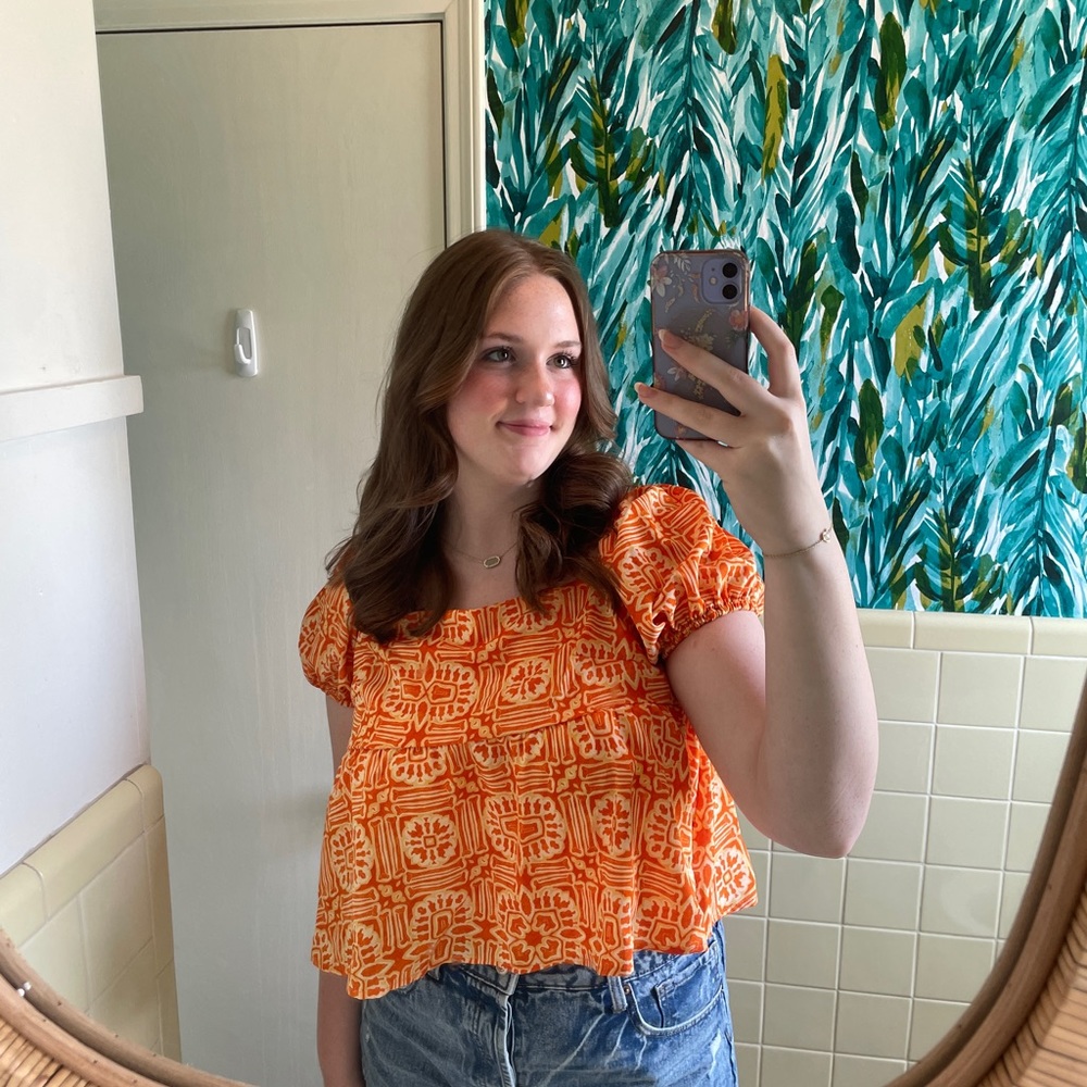 Meet your Posher, Olivia